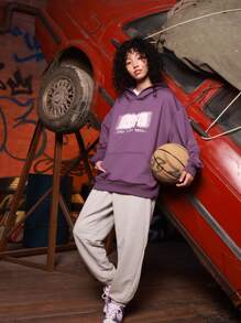 UZISER Essentials 秋季街头运动风宽松女式个性化字母图案落肩套头卫衣 - 紫色 - 查看 4