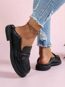 2024 Round Toe Slip-On Chunky Heel Women Loafers, Patent Leather, British Style