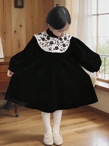 1 pièce Robe à col floral avec mancherons bouffants et garniture en dentelle vintage, pour jeune fille, pour l'automne/l'hiver