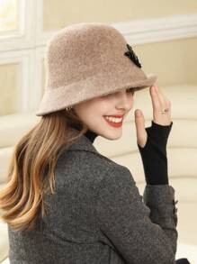 LEAJOURNO. 1pc Women's Elegant Quality Vintage French-Style Bucket Hat, Black Swan Decor, Perfect For Outdoor Photos, Autumn/Winter, An Essential Accessory For Ladylike Look Winter Hat