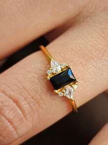 1pc Shiny Gold Women's Ring With Black Artificial Gemstone, Elegant Wedding/Engagement Ring For Daily Wear