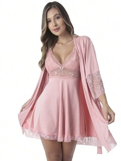 Biografia da Moda Robe Medusa de Microfibra Light e Renda