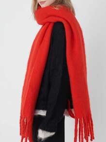 1pc Thick Christmas Solid Color Fluffy Tassel Warm Scarf, Fashionable Windproof Wrap Shawl, Soft And Comfortable, Suitable For Daily Wear In Autumn/Winter