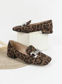 Women's Casual Metal Decor Low Heel Comfortable French Elegant Loafers For Daily Wear And Commuting