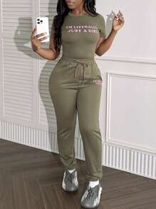 LovelyWholesale Women'S Casual Round Neck Letter Printed Short Sleeved Top And Drawstring Pants Set For Autumn Clothing For Women