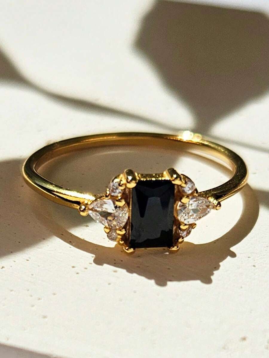 1pc Shiny Gold Women's Ring With Black Artificial Gemstone, Elegant Wedding/Engagement Ring For Daily Wear