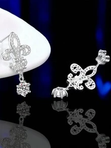 LOVESSOM A Pair Of S925 Sterling Silver Moissanite Earrings, Cocktail Crown Style, Classic Elegant, Suitable For Daily Wear, Travel, Date, Dinner Gift, Anniversary, Birthday, Wedding, Proposal Jewelry Gift, Christmas, Halloween, Thanksgiving Gift - Silver - View 5