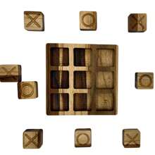 Brinquedo Decorativo Tabuleiro de Jogo da Velha em Madeira Teca Brinquedo Educativo 16x16cm - Le Requena