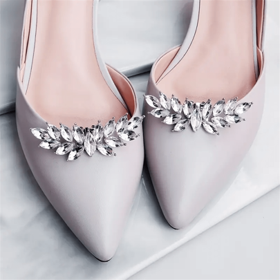 1 Par (2 piezas) de Accesorios Desmontables para Zapatos con Flores Circulares Metálicas de Strass en Color Plateado y Dorado, Decoraciones de Zapatos Elegantes de Moda para Tacones Altos, Zapatos de Novia, Blancos, Negros, Naranjas, Rojos