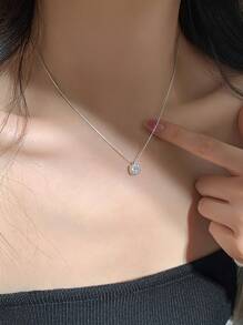 1 chiếc vòng cổ Cubic Zirconia vuông tối giản bằng bạc Sterling S925, dây chuyền xương đòn nhiều lớp thanh lịch và sang trọng, quà tặng xa xỉ - quảng trường - Xem 6