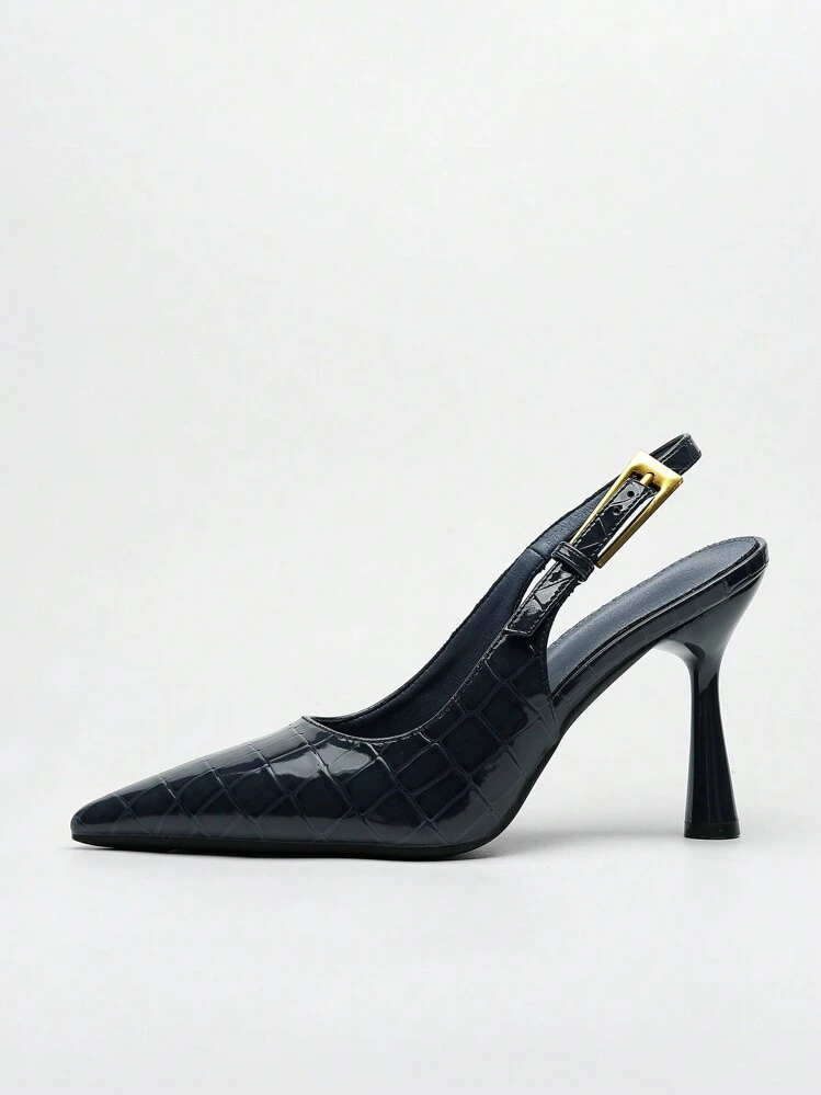 SOHO Slimane180 値下げ激安　オークション Sapatos de Salto Fechados com Detalhe de Botão em Couro
