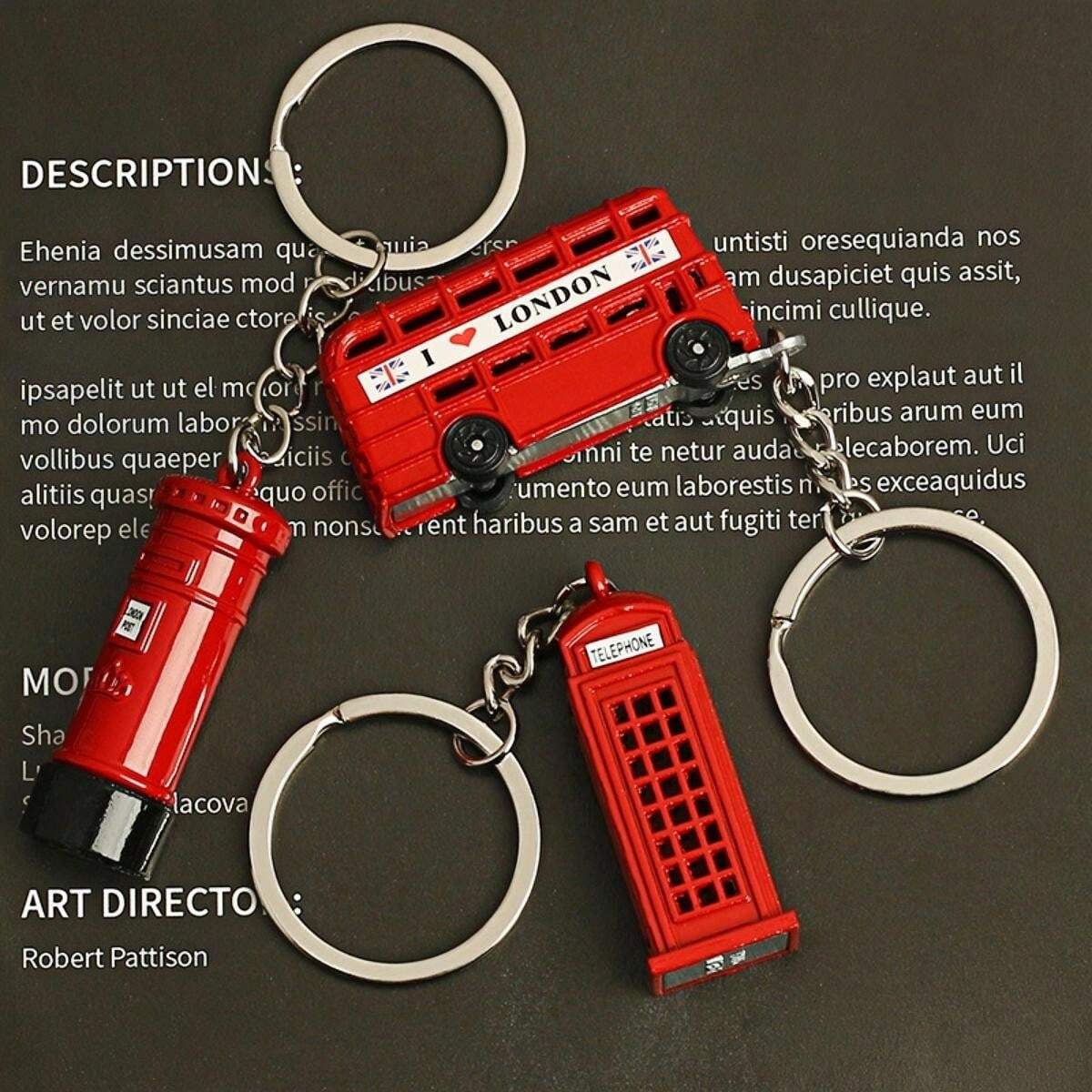 London Souvenir Keychain Creative Travel Keepsake Charm Featuring