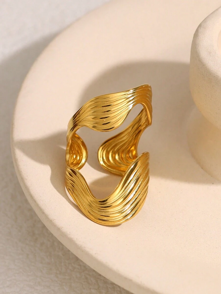 1pc Fashionable Titanium Steel Ring For Women, 18K Gold Plated, Asymmetrical Design, Tarnish Resistant - Yellow Gold - View 1