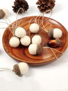 6 件 - 毡橡子饰品，白色毡球橡子花环，用于圣诞树门派对装饰，复古装饰 - 白色 - 查看 2