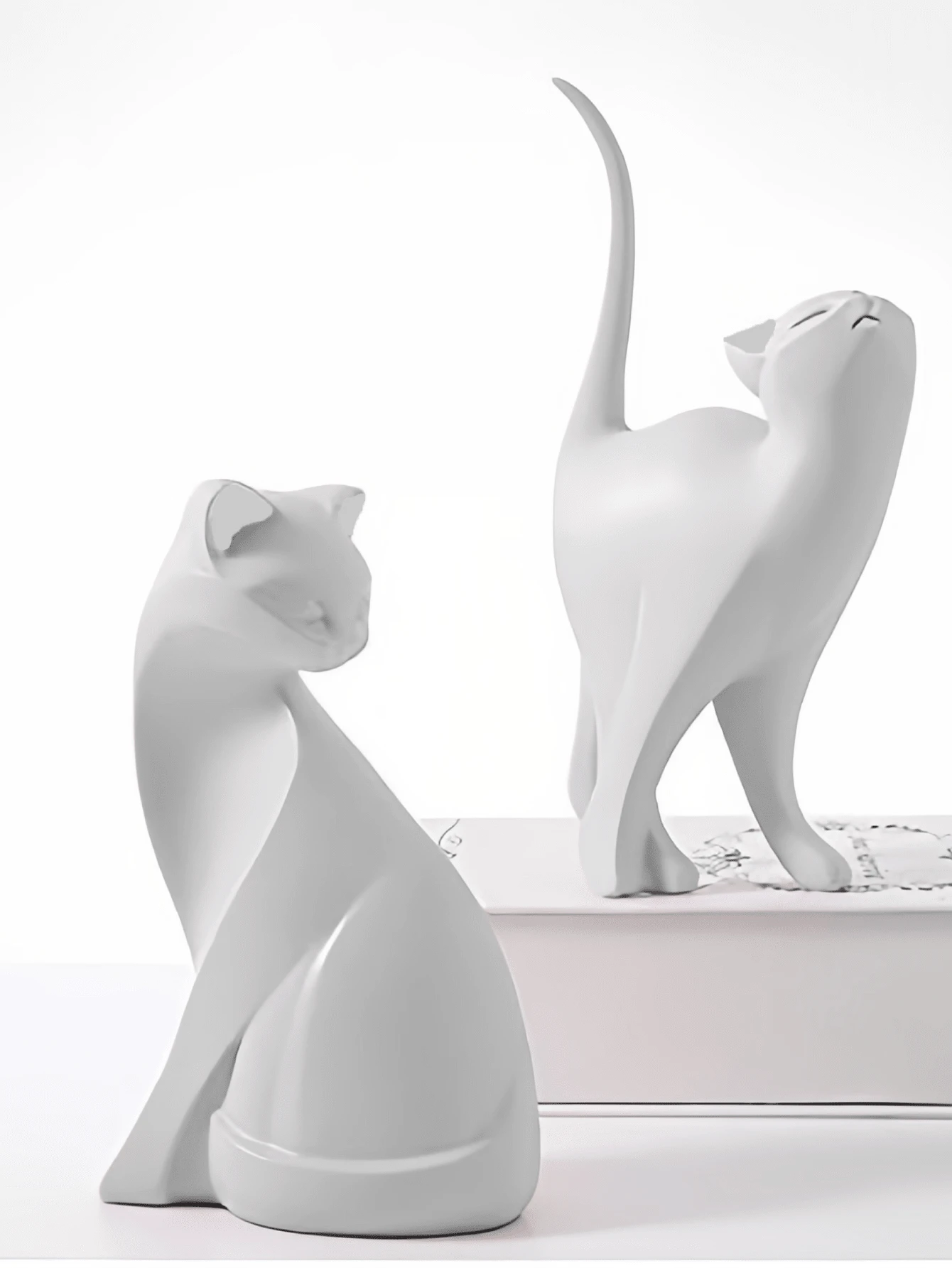 白/黑猫雕像摆件,北欧风格猫艺术雕塑家居装饰,树脂雕像办公室家居装饰工艺品室橱柜桌面书架,非常适合婚礼艺术装饰、母亲节礼物 - 彩色 - 查看 1
