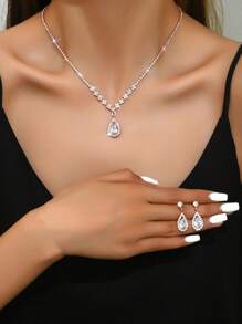 1 Set de joyas con collar y aretes con cristales de circonita completos y brillantes, apropiado para uso diario, fiestas y vestimenta de noche para mujeres