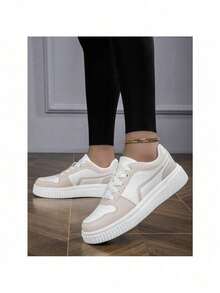 Women's Fashion Casual Shoes Low-Top Lace-Up Breathable Color Matching Sports Shoes Lightweight And Comfortable Skateboard Shoes - 39歐元 - 查看 2