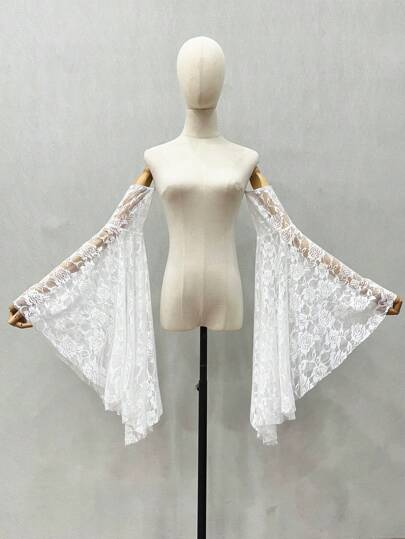 1件白色玫瑰蕾丝中长款可拆卸喇叭袖口新娘礼服