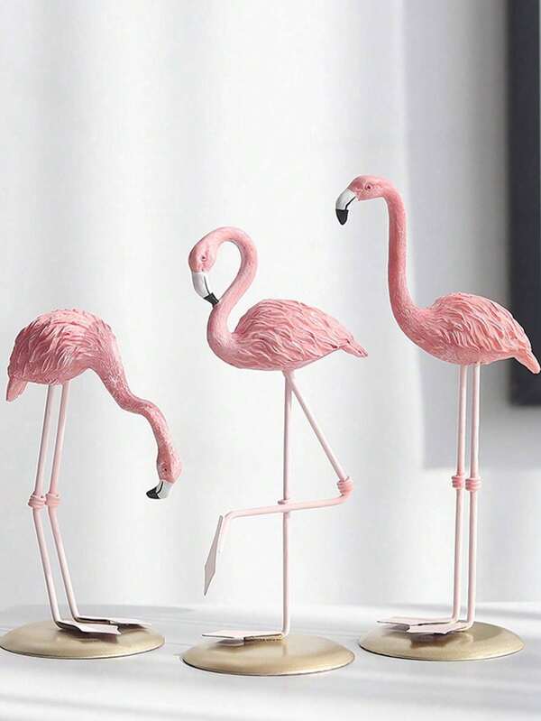 1pc Resin Flamingo Decor, Creative Ornament, Lightweight And Luxurious, Home Living Room Desktop Accessory