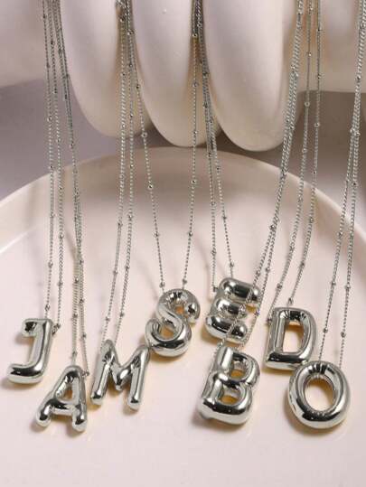 1 pièce Collier pendentif lisse avec chaîne en acier inoxydable et mousse de ballon 26 lettres, porter personnalisé pour femmes