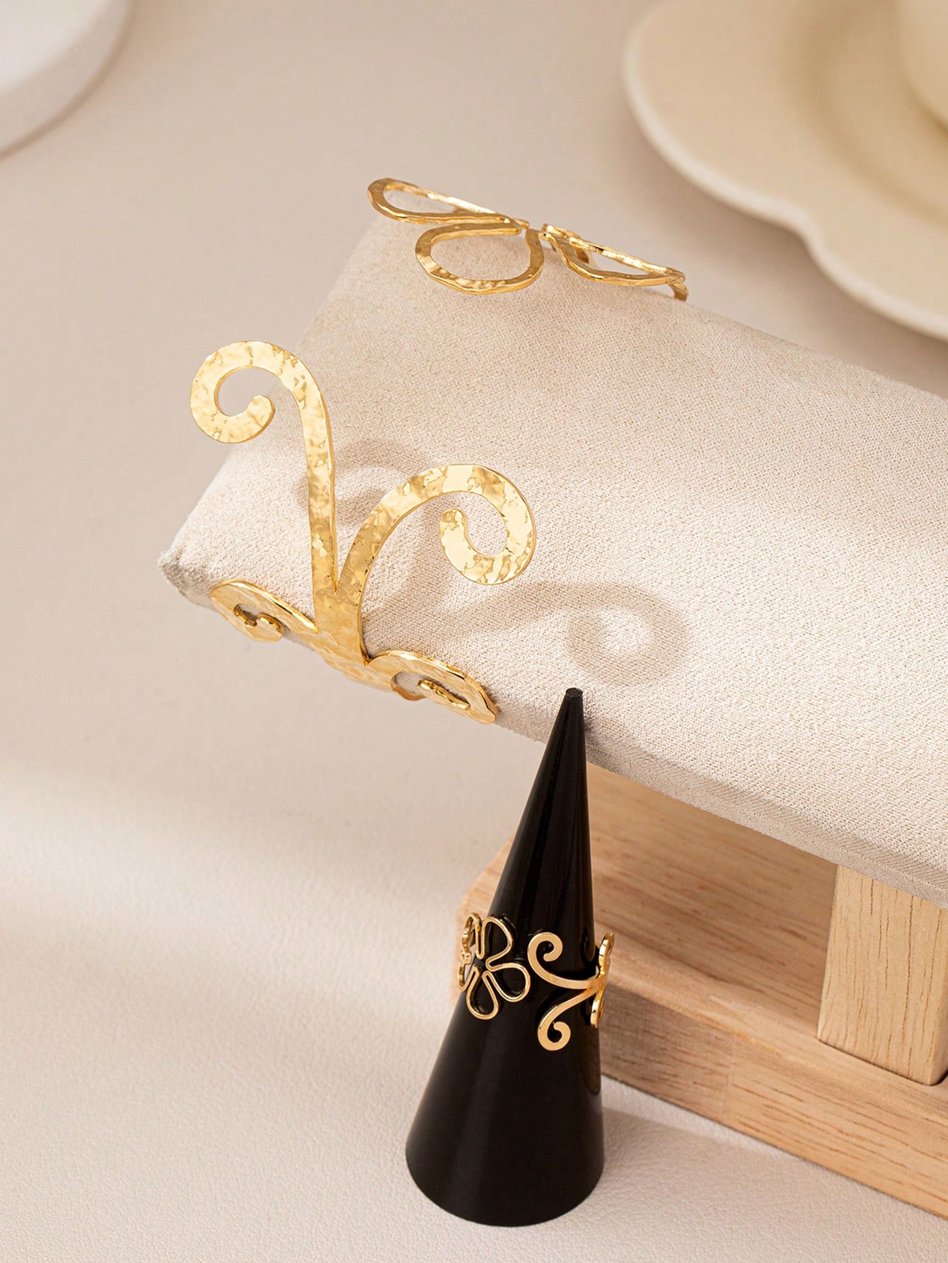 طقم سوار و خاتم