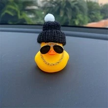 2 件卡通鸭子设计汽车装饰，PVC 橡胶鸭子，节日家居和汽车配件，圣诞节和万圣节装饰品 - 彩色 - 查看 3