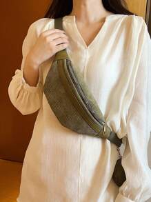 大容量包包女2024新款小众设计斜挎布包运动网红流行单肩胸包