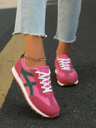 秋冬女式现代休闲拼布运动鞋，学院风度假少女百搭厚底运动鞋，厚底运动鞋，红色运动鞋