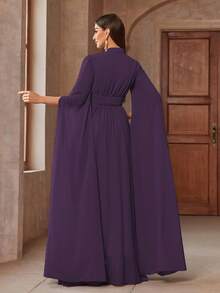 女士 V 领贴花斗篷优雅阿拉伯风格连衣裙，朴素的卡夫坦