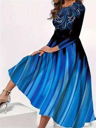 女士渐变色印花休闲长裙，圆领，合身，适合春秋季节穿着