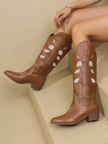 Giày bốt ống cổ điển thêu chữ V cỡ lớn cho nữ, giày bốt cao gót đế thô phong cách Âu Mỹ - màu nâu - Xem 1