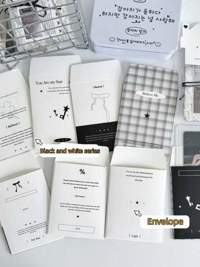 4pcs/12pcs Random INS Grid Clover Bowknot Black & White Postcard/Card Envelopes, Kraft Paper Card Packing Supplies Back To School