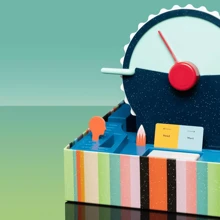 Wavelength Party Board Game For 2-12 Players Ages 14+ The Game Show In A Box UK - Green - View 3