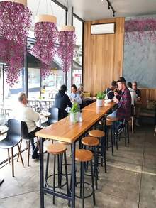 2捆人工裝飾花，抗UV逼真模擬DIY花，適用於家居、花園、餐桌、客廳、婚禮、派對裝飾 - 2束 - 查看 8