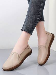 Women Flat Shoes Comfortable Anti-Slip Waterproof Round Toe Breathable Soft Bottom Loafers, 2024 New Arrival