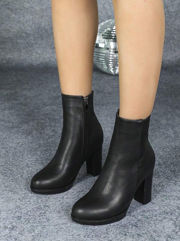 2025 Autumn/Winter Fashion Ankle Boots For Women, Round Toe Thick Heel Platform, Korean Version Waterproof Short Ankle Boots, Multi-Functional