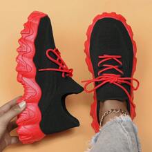 Women's Breathable Round Toe Slip-On Cushion Sneakers, Ladies' Casual Knitted Shoes - 黑紅 - 查看 1