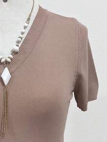 Imported Women's V-Neck Knitted Top - 卡其色 - 查看 2