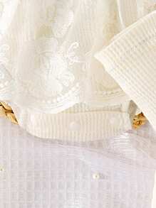 1件婴儿女童优雅蕾丝拼接长袖连体衣+发带+袜子，秋冬款