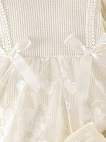 1件婴儿女童优雅蕾丝拼接长袖连体衣+发带+袜子，秋冬款