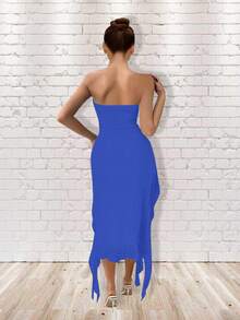 Elegant Strapless Short Dress With Escaroles Model Baherim Brand Epifania