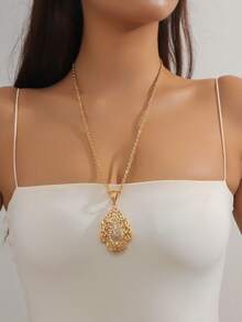 A Gold Zinc Alloy Material Inset With Drill Design, Thread Engraving Design, Daily Wedding Banquet Can Wear A Hundred Matching Style, Men And Women Can Match, The Middle East Village Month Hot Style - Gold and White - View 2