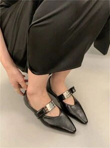 2024 Neue spitz zulaufende Lackballerinas in Schwarz, Schnallriemen mit Metallakzent, Damenschuhe, Vielseitig für Kleider und Hosen, Büroarbeitsschuhe - Schwarz - Übersicht 4
