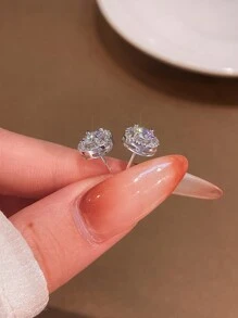 一对四爪莫桑石耳钉奢华珠宝礼物女士S925纯银精美女士珠宝礼物 - 圓包耳釘 - 查看 3