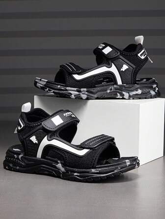 Kids Sandals Children Sports Sandals With Double Hook And Loop Adjustable Black & White Classic Color Boys Water Sandals Fashionable Versatile Beach Shoes