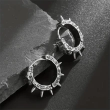 1 pieza Pendiente gótico vintage para hombres - Estilo punk rock, cobre de baja alergia - S8 - Ver 3