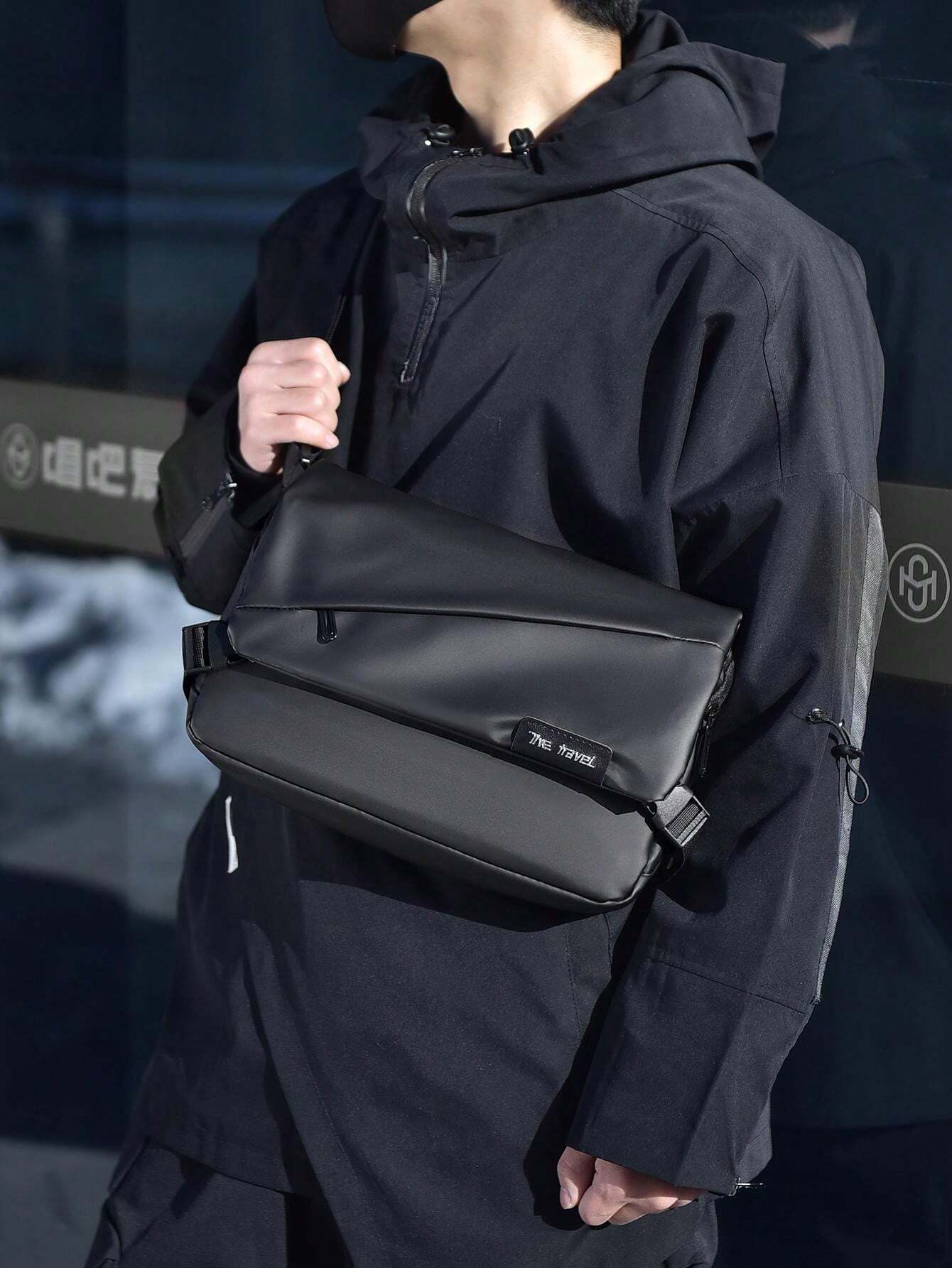 Fashion Versatile Men's Solid Color Large Capacity Waterproof Wear