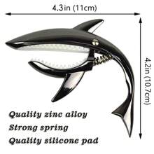 带天鹅绒袋和彩色包装盒的 Shark 吉他变调夹 - 优质锌合金，无嗡嗡声调音，适用于原声、电声、尤克里里和贝斯 - 符合人体工程学的握把，通用兼容配件吉他 Shark Capocapo，吉他变调夹，吉他配件，卡林巴琴>透明，邓禄普吉他拨片，Stratocaster - 彩色 - 查看 12