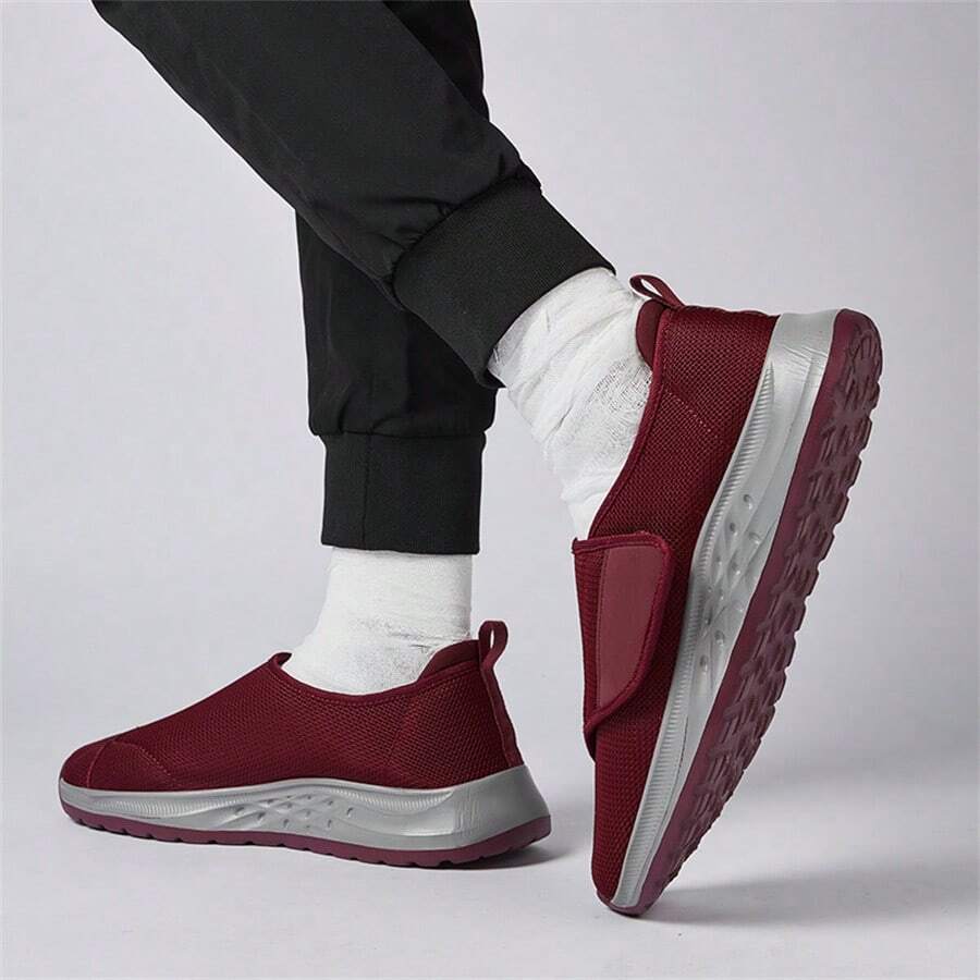 Plus Size Breathable Mesh SlipOn Casual Shoes For Elderly, YearRound