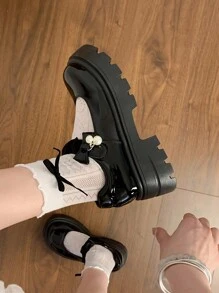Giày lười đế dày mũi tròn đế bằng da bóng màu đen thoải mái cho nữ có trang trí ngọc trai cổ điển - màu đen - Xem 4